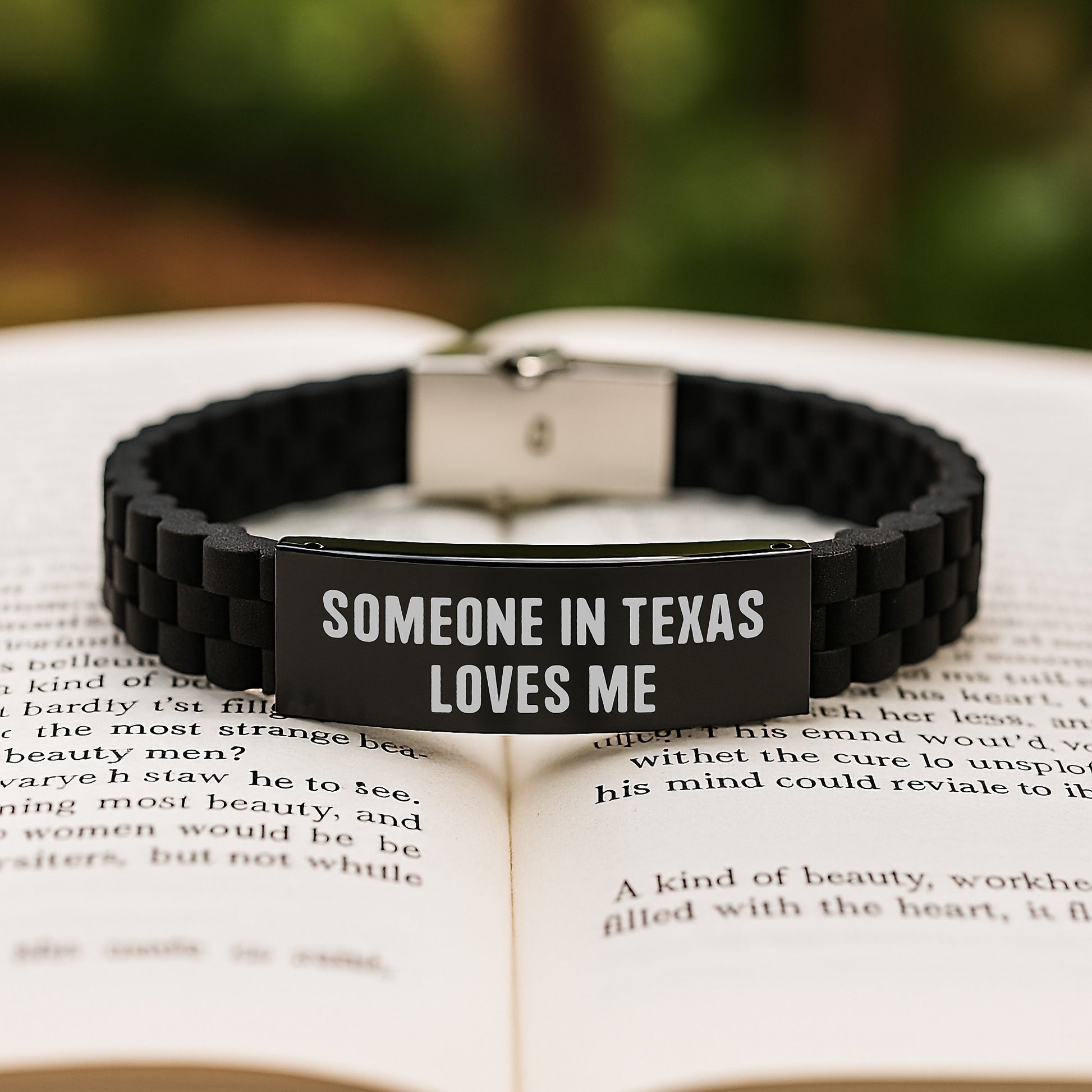 Texas Birthday Unique Gifts from Friends - Funny Glide lock Clasp Bracelet Someone 'In Texas Loves Me' - Unique Birthday Unique Gifts for Women Men Friends - Image 2
